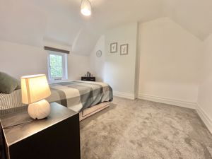 Photo 11- click for photo gallery